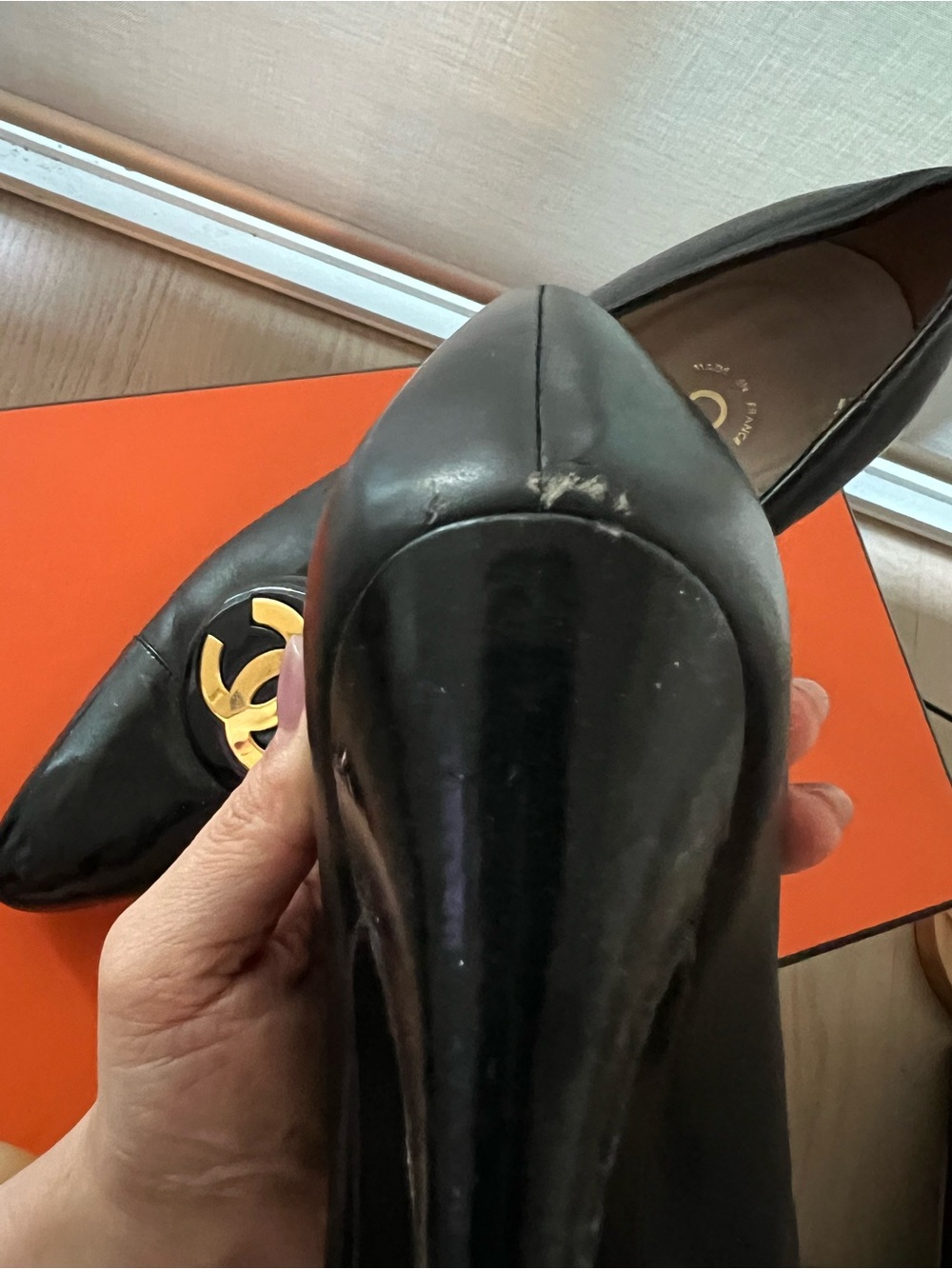 CHANEL Black Leather Pointed Toe Pumps with Gold CC Medallion - Picture 14 of 16
